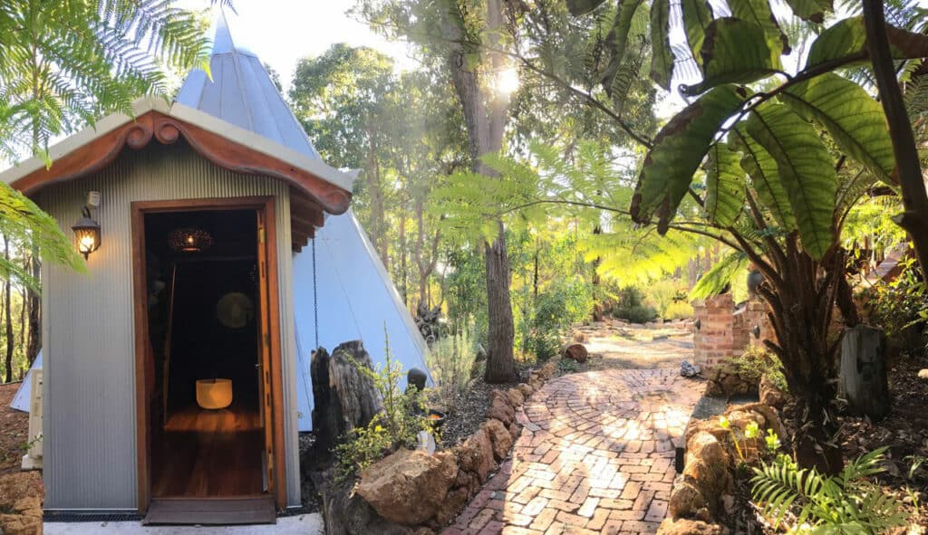 ouside temple sept 2019 1